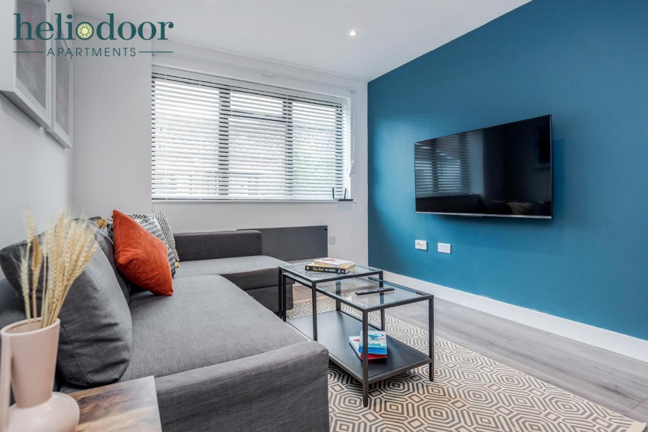 Milton Keynes Apartments, Sleeps Up To 5, Free Parking, Free Wifi & Movies, 7 Mins Drive To Milton Keynes Central Station For Direct Trains To London & The North Exterior photo