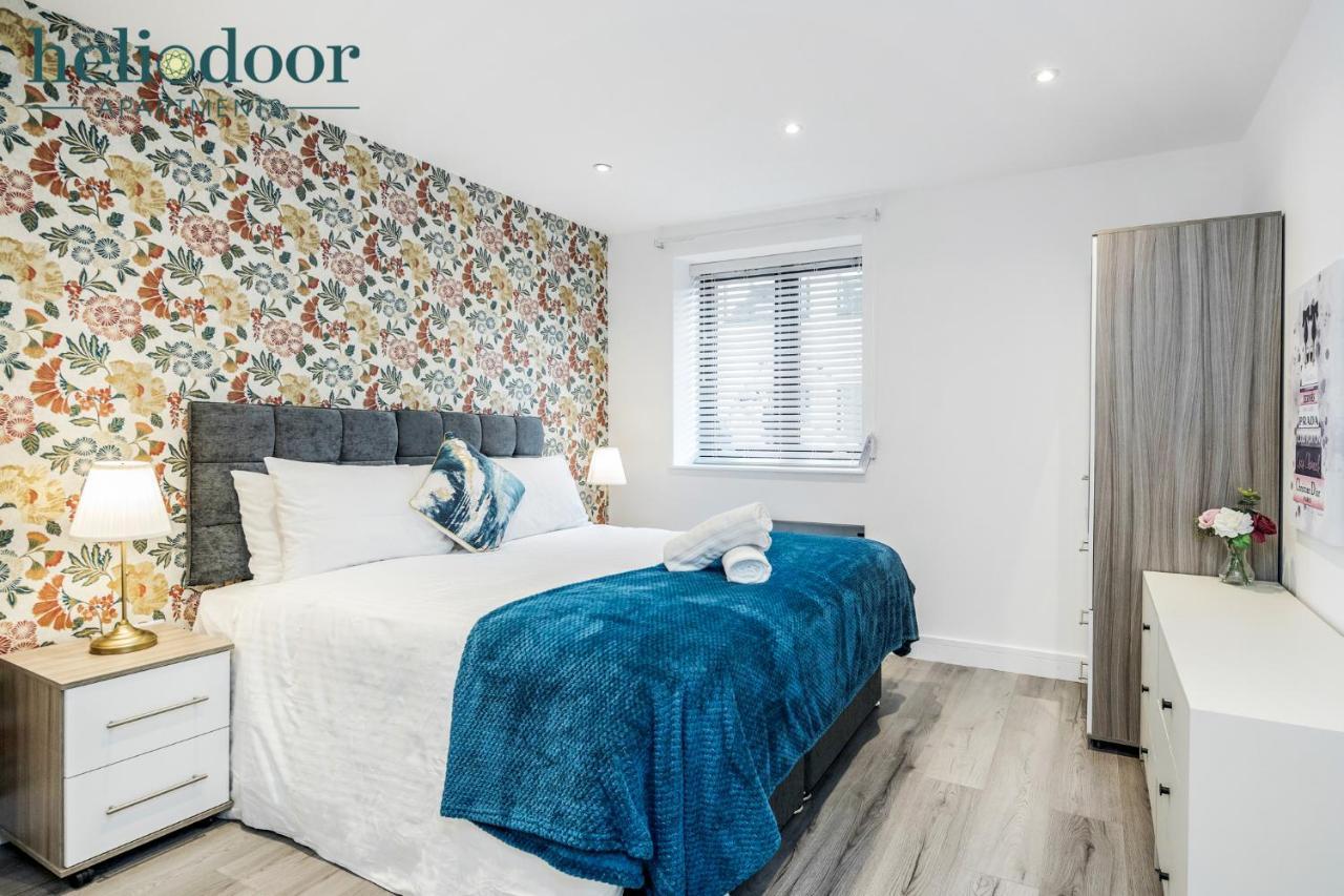 Milton Keynes Apartments, Sleeps Up To 5, Free Parking, Free Wifi & Movies, 7 Mins Drive To Milton Keynes Central Station For Direct Trains To London & The North Exterior photo