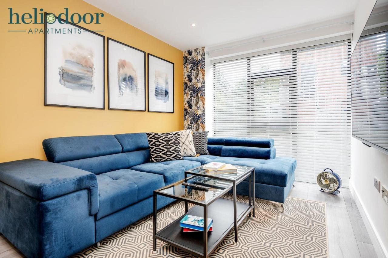 Milton Keynes Apartments, Sleeps Up To 5, Free Parking, Free Wifi & Movies, 7 Mins Drive To Milton Keynes Central Station For Direct Trains To London & The North Exterior photo